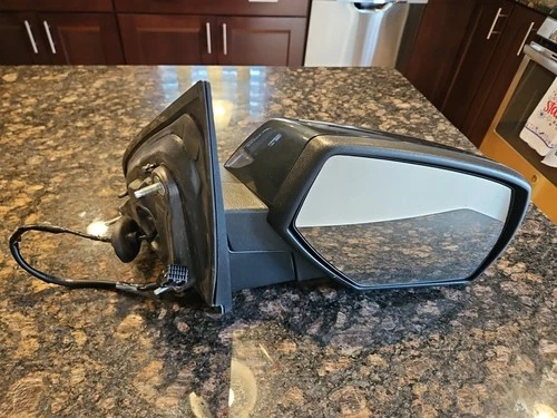 14-18 Silverado/Sierra 1500, Part #23379357, RH Passenger Side View Mirror power
