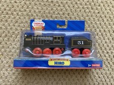 New Y4108 Thomas  Friends Wooden Railway Battery Operated HIRO w/TENDER 2012
