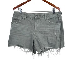 Universal Thread Women Green Distressed Raw Hem Denim Shorts Size 14/32