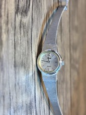 Vintage Pulsar quartz ladies dress watch Model V312-6B50, 1980 s