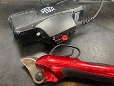 Felco 810 Pruner w/ C10638 Battery Pack  Powe...