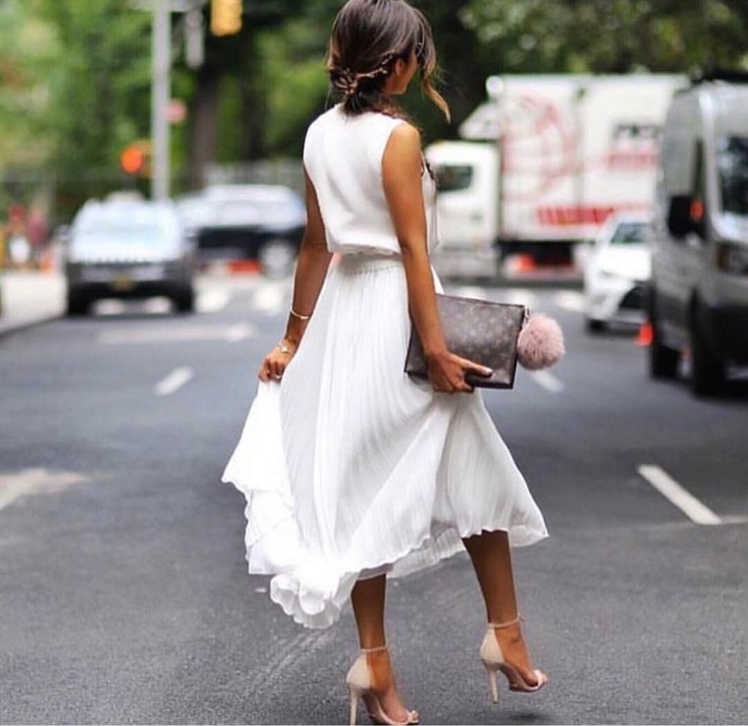 Complete with accessories Excellent condition Lou… - image 17