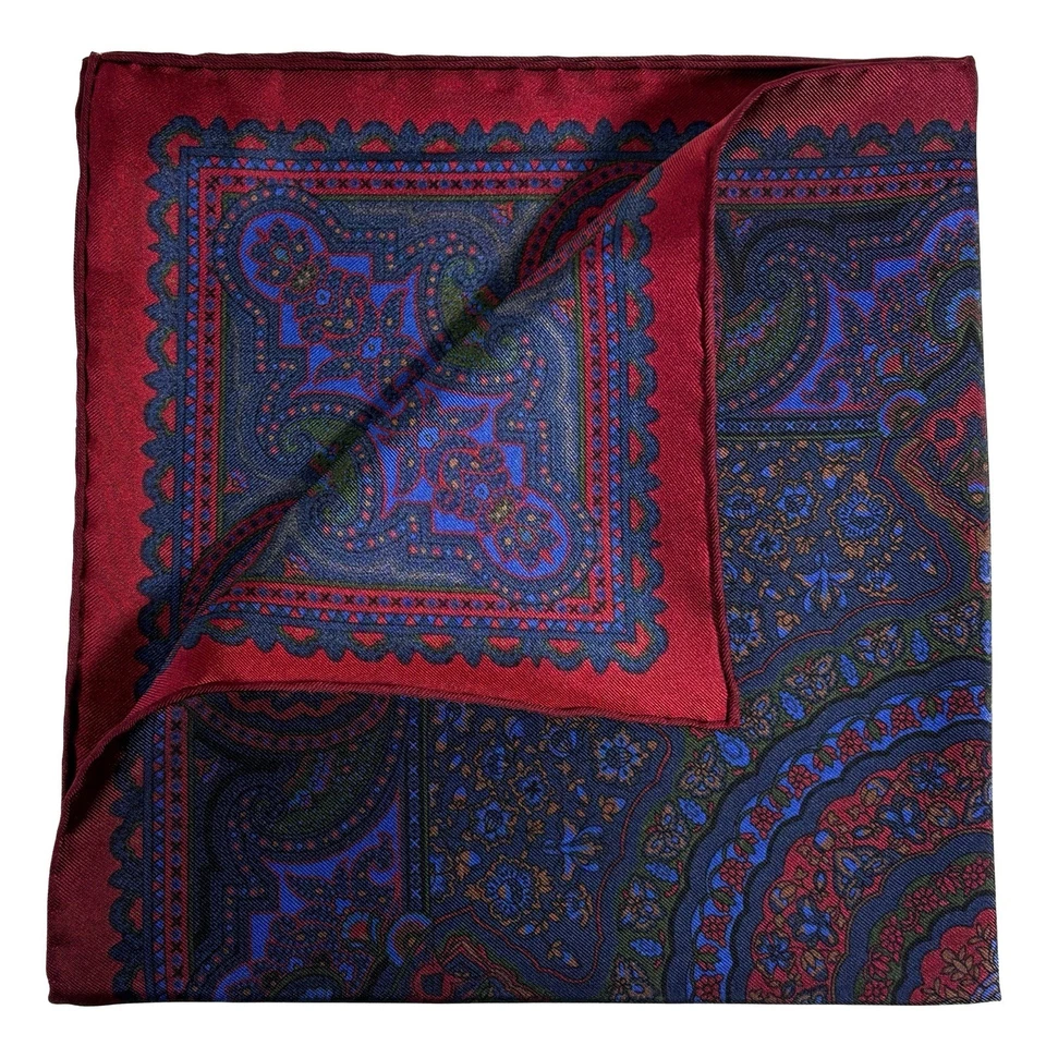 Cuadrado de Bolsillo Borgoña y Azul Geométrico Floral Antiguo Madder Seda (Enrollado a Mano) Foto 3 de 4