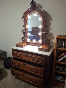 3pc Marble Top Walnut Or Mahogany Wood Vanity With Wheels