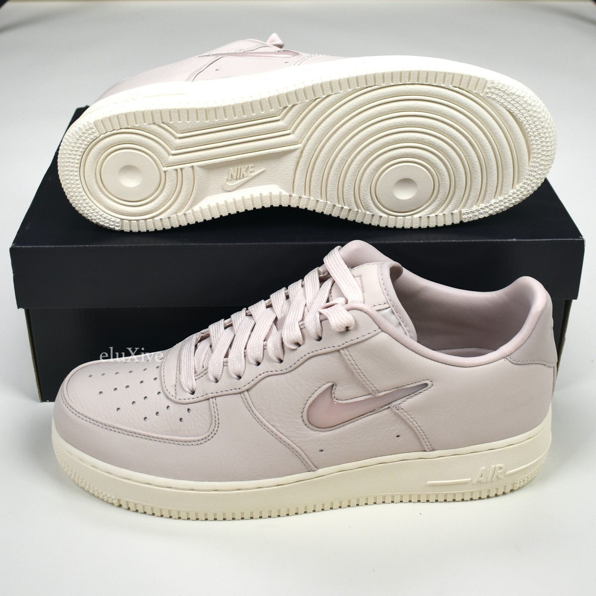 NWT Nike Air Force 1 Retro PRM Jewel Swoosh Silt Pink Mens  display picture 2
