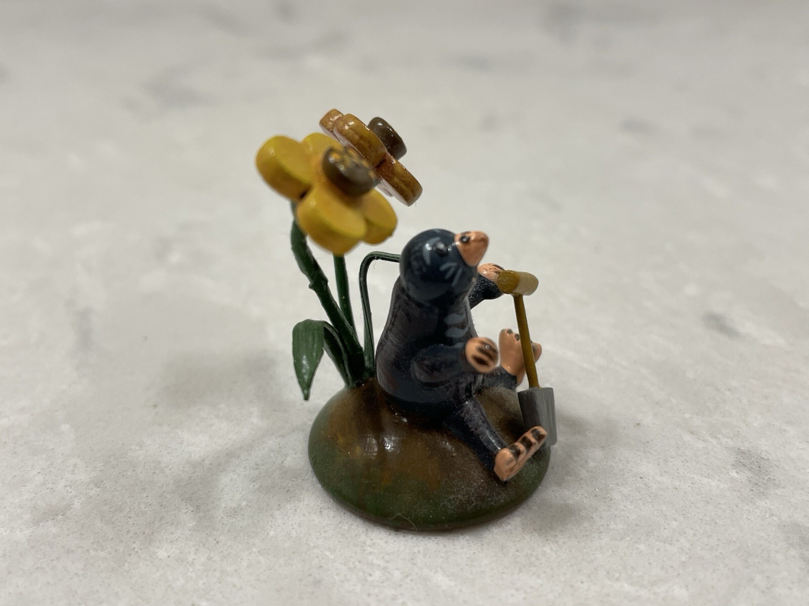 Hubrig Volkskunst, "Herr Maulwurf" (Mr. Mole), miniature, Germany, Erzgebirge