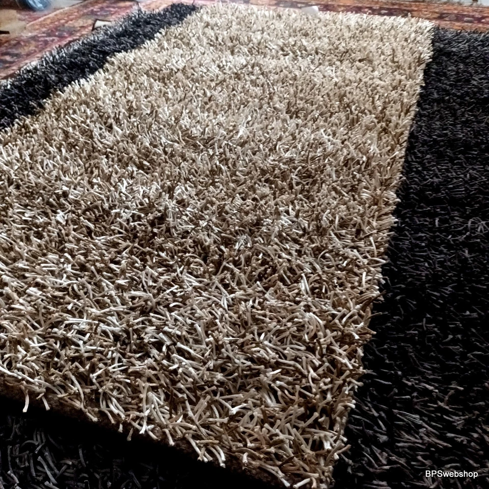 Liquidazione Ultime  Rimanenze Tappeto Moderno Shaggy Vari Colori e Dimensioni - Immagine 3 di 4