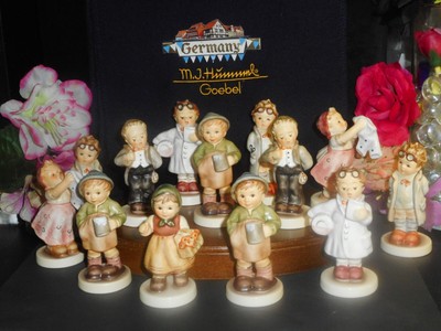 HUMMEL MARKTPLATZ FIGURES 2272 2269 2266 127 4/0 322 4/0 321 4/0 + STORE FRONT