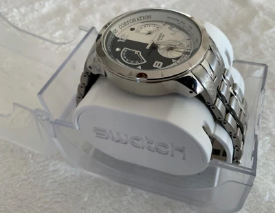 Swatch Retrograde 007 James Bond HUGO DRAX / MOONRAKER - SWISS MADE - Bild 1 von 4
