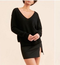 Free People Women  s Harmony Women  s 100 CASHMERE Sweater Black V-Neck Size Med