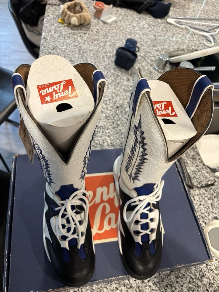 Vintage Brand New NOS Teny Lama Boots Size 9.5 D Men's White Black and Blue Rare - Image 3 of 4
