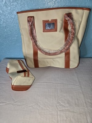 Elegant and Classy Canva/Fox leather Hand Bag/POUCH/PURSE Estee Lauder Off White