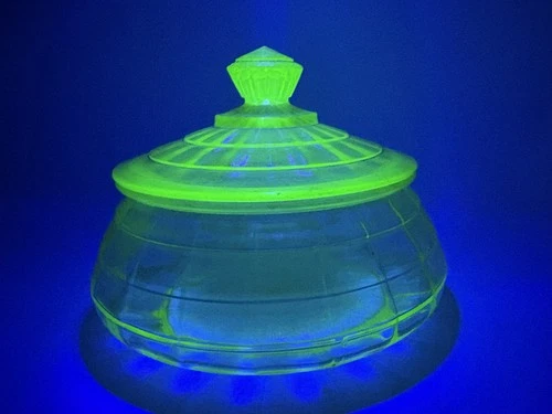 Anchor Hocking Block Optic Green Uranium Glass Covered Candy Dish / Bowl 1930's