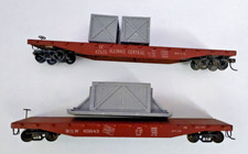 HO scale 2 nice Flat Cars  Illinois Central a...
