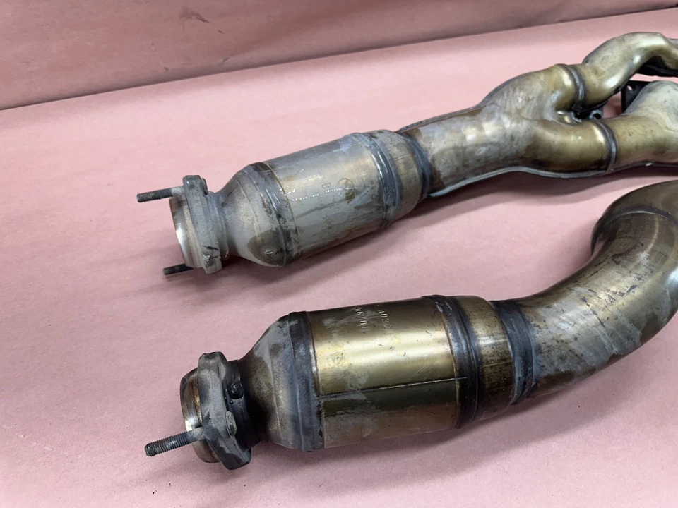 Juego de cabezales colector de escape motor delantero BMW E38 740IL 4,4 L M62 OEM 78 K millas Foto 3 de 4