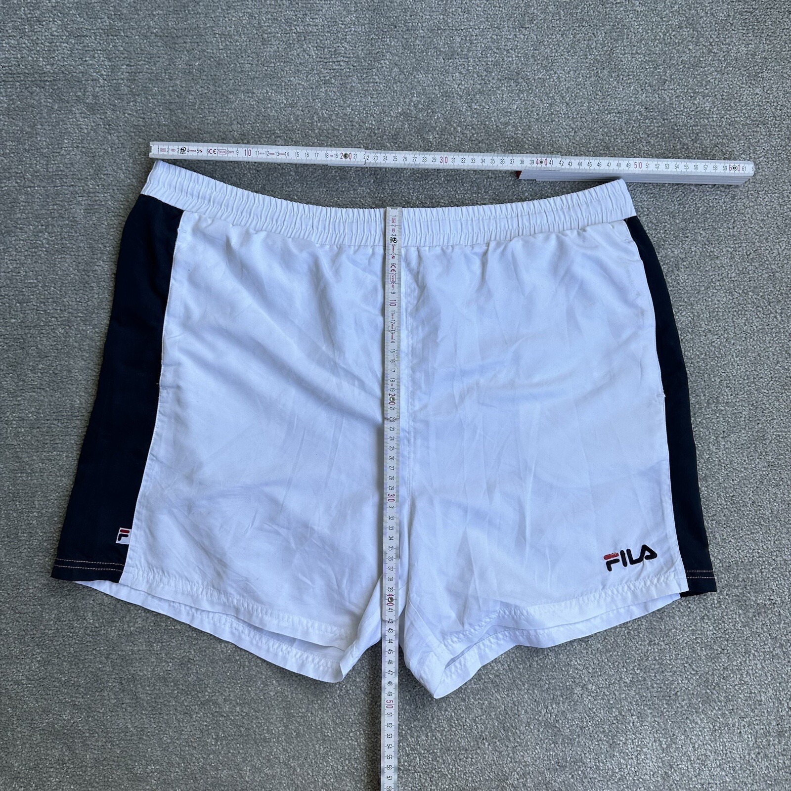 Costumi da bagno uomo FILA pantaloncini da bagno 2XL beach shorts logo retrò 8704 bianchi