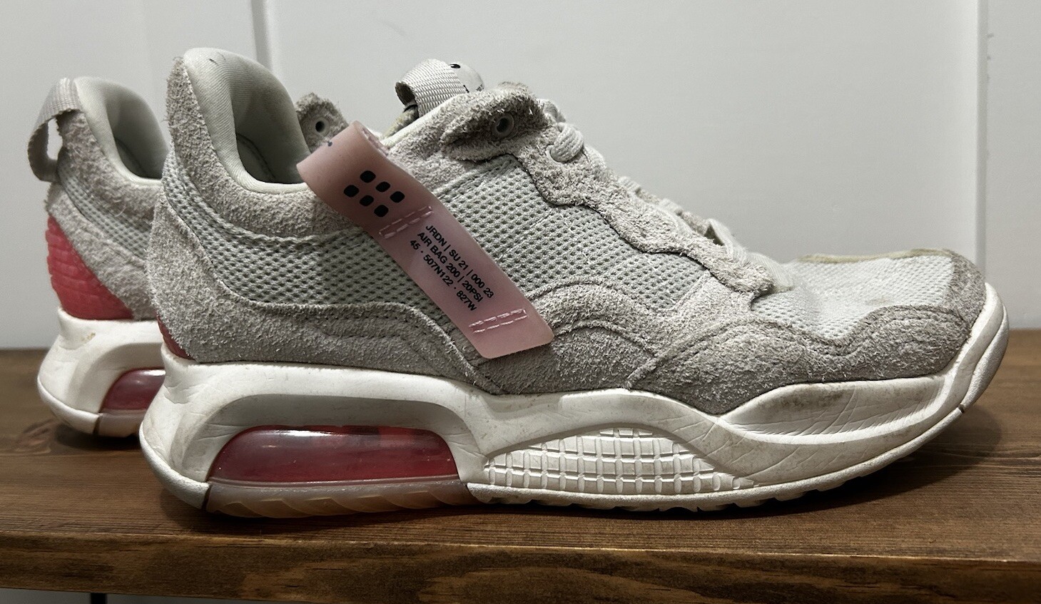 Nike Womens Air Jordan MA2 CW5992-003 Gray Basketball Shoes Sneakers Size 8.5 thumbnail 2