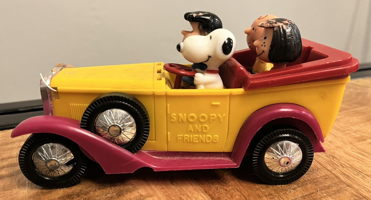 AVIVA スヌーピー SNOOPY FAMILY CAR レア｜ミニカー www.smecleveland.com