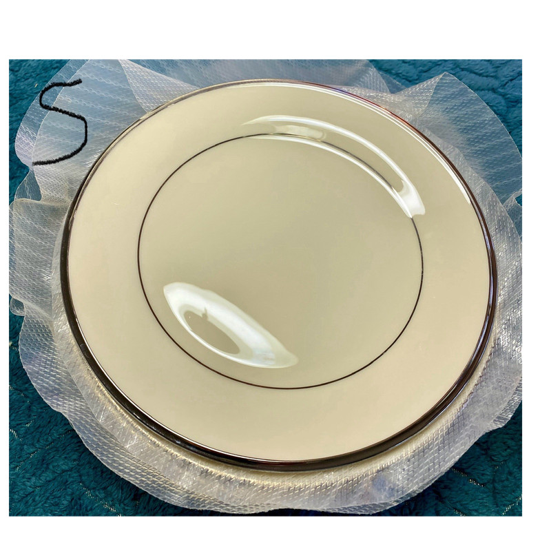 Lenox Solitaire Dishes