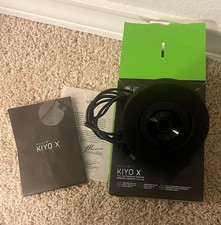 Razer Kiyo X 1080p 60fps USB Streaming Webcam Built-In Mic Clip-On Black
