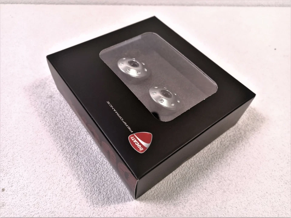 Kit Tappi Telaio Ducati Performance per Ducati Super Sport SS 2017  97380821A Foto 3 de 4