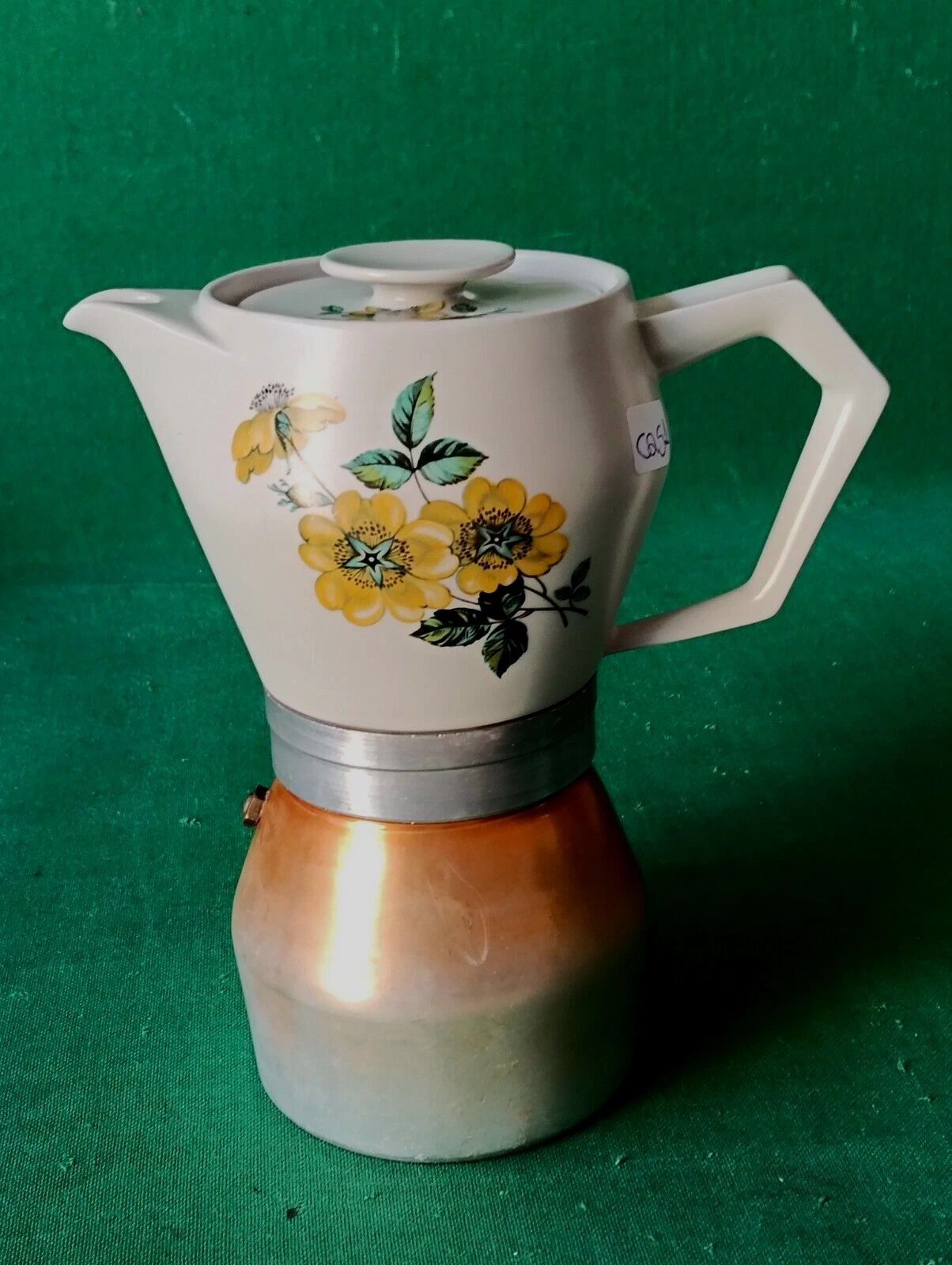 GREAT VINTAGE KITTY EXPRESS 6 CUP ALUMINUM & PORCELAIN COFFEE MAKER. CQ51