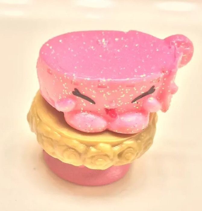 Shopkins Season 4 Pink Little Pet Collar Ultra Rare 4074