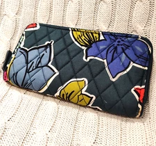 Vera Bradley RFID Georgia Wallet Falling Flowers Green NWT MSRP $48