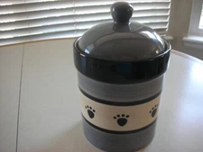 PetRageous Metro Treat Jar for Pets, 9-Inch