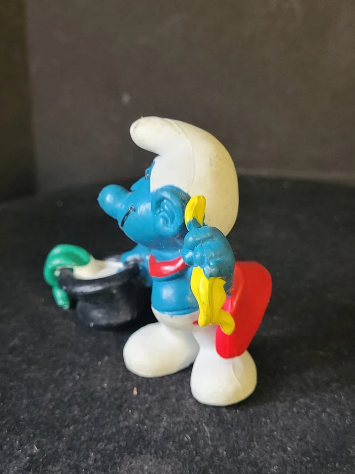 Figura Pitufo De Colección, Mago Con Capa, (Schleich Peyo, 1979), En muy buena condición Foto 3 de 4