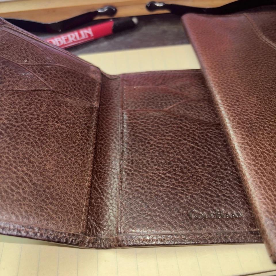 Cartera de cuero marrón 2 Cole Haan Foto 3 de 4