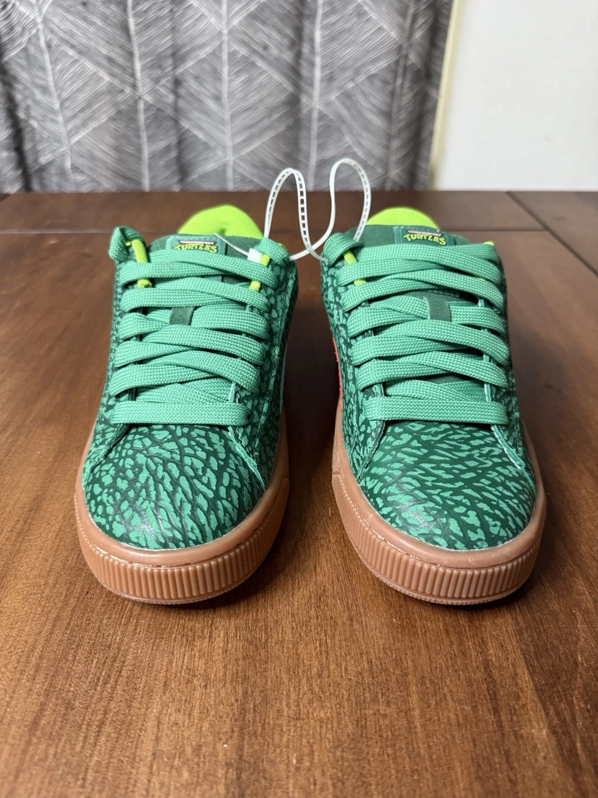 TMNT PUMA Teenage Mutant Ninja Turtles Suede kids Sz 5 / W 6.5 401427-01 Shoes
