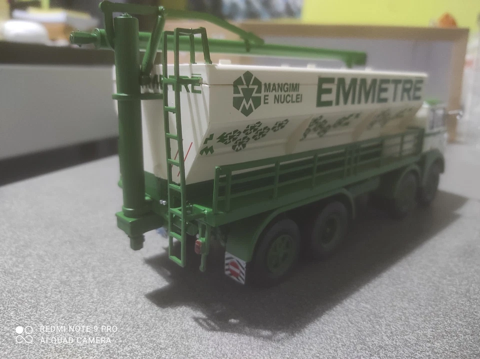Camion d'epoca scala 1/43 - Immagine 4 di 4