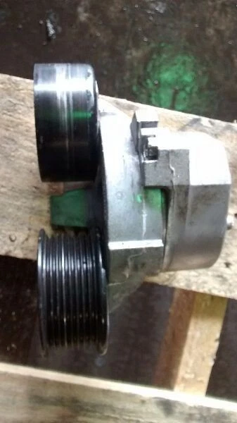 Tensor de correa F-250 Super Duty 1999 479207 Foto 4 de 4