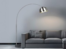 Moderne Stehlampe gebogen, großer Lampenschirm & Marmorfuß fürs Wohnzimmer