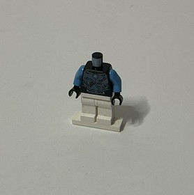 Lego DC Mr. Freeze Minifigure Torso ~ From Set 76000