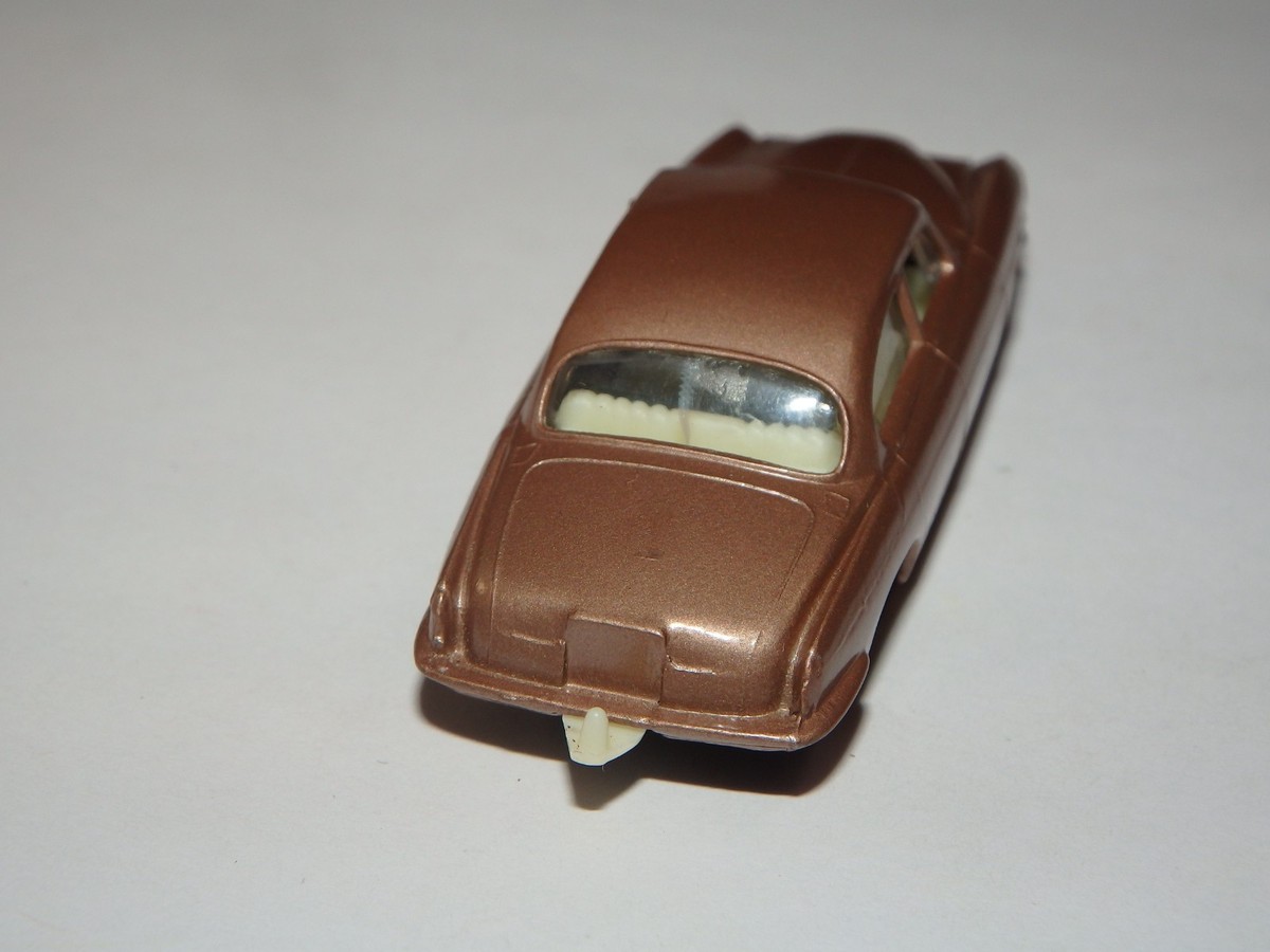 Matchbox Lesney 28c Jaguar Mk10, Metallic Brown, BPW - Very Near