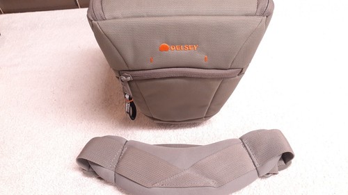 Nikon D3500 DSLR Camera w/18-55mm VR Lens + Premium Case, 1,485 Clicks - Nice! - Picture 3 of 24