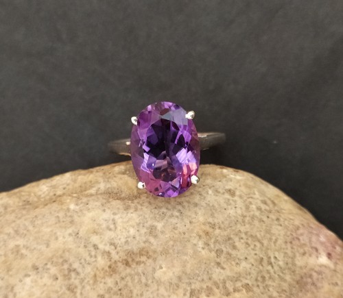 Amazing Amethyst Prong Set Oval Ring-925 Sterling Silver Purple Birthstone Ring - Picture 8 of 12