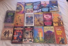 Lot of 17 Vintage Science Fiction Paperback Books Vardeman Simak Wilder Bischoff