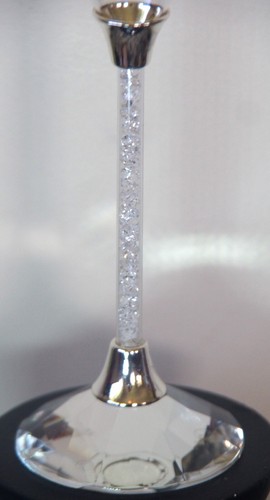 Set of 2 Wedding Toasting Flutes with Crystal-filled Stems in Gift Box. - Picture 10 of 19