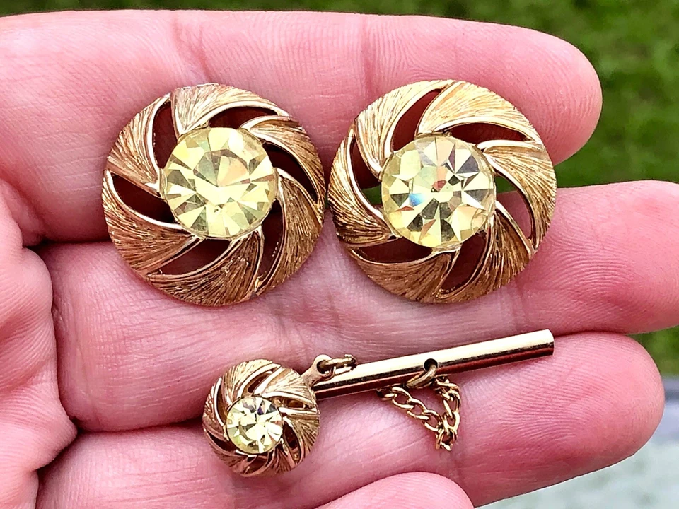 Gemelos de molinete de cristal amarillo facético vintage para hombre bisutería Foto 2 de 4