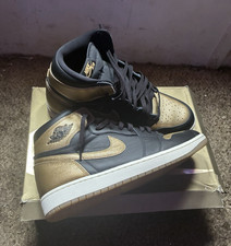 Jordan Air Jordan 1 Retro High OG Black Metallic Gold High Top Men DZ5485-071