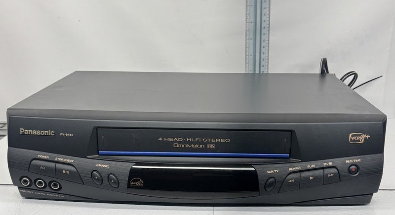 Panasonic PV-8451 Omnivision VCR 4-Head Hi-Fi Stereo VHS Player