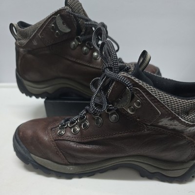 Timberland Women's Size 6.5 Mid Waterproof Hiking Brown Boots.