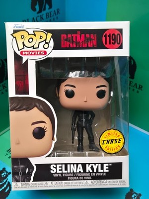 Funko Pop! Vinyl: DC Comics - The Batman - Selina Kyle (Chase) #1190 + Protector