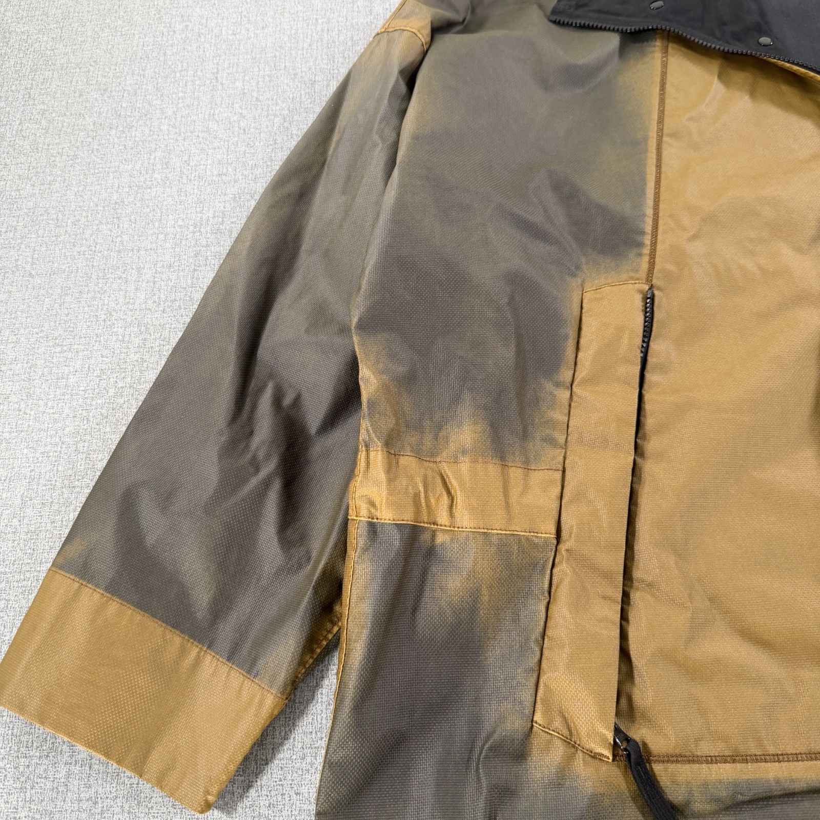 Stone Island Hand Sprayed Mussola Gommata TC Jacket Medium Brown Hooded Long image 10