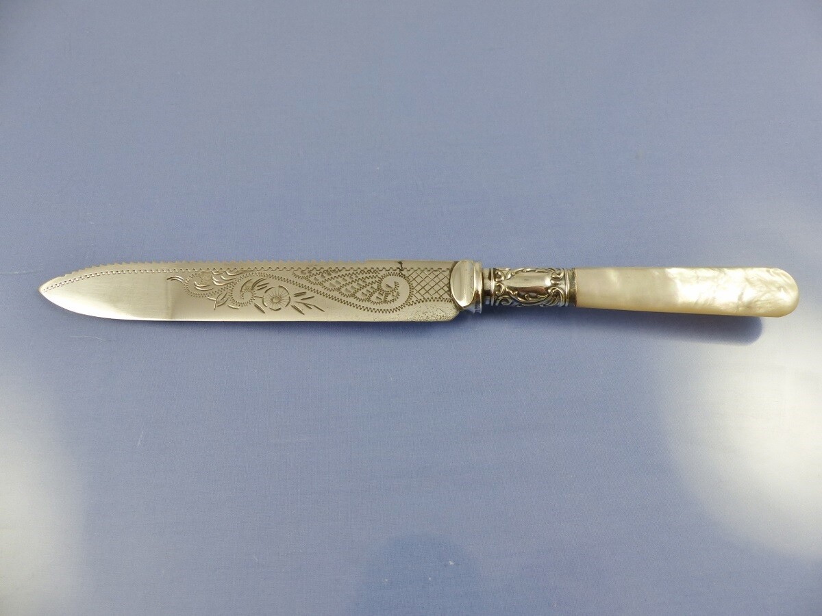 MOTHER OF PEARL HANDLE BRIDES KNIFE VICTORIAN BY TB&CO SHEFFIELD