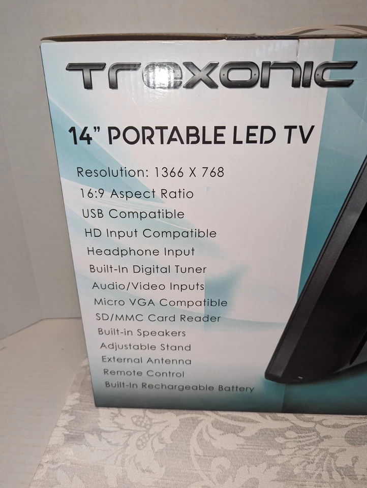 Trexonic Portable Rechargeable 14" LED TV in Black with Amplified Antenna - Image 3 of 4