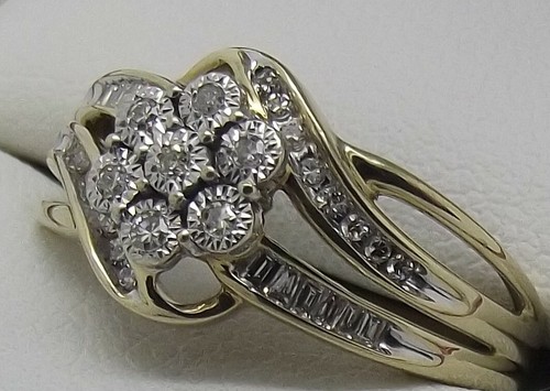 SOLID 9CT YELLOW GOLD 35 X NATURAL DIAMOND DRESS RING - SIZE M - Picture 3 of 8